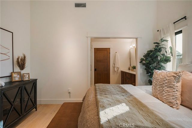 $2,795,000 | 4633 Russell Avenue, Los Feliz, CA 90027