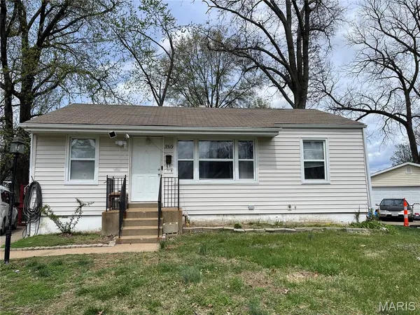 $169,900 | 3519 St Blase Lane, St. Ann, MO 63074