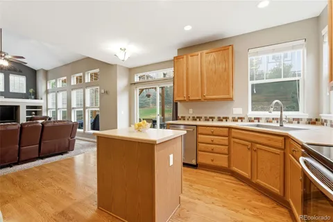 $675,000 | 25295 East Park Crescent Drive, Aurora, CO 80016