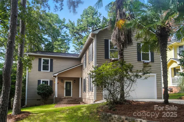 $450,000 | 16031 Samoa Court, Tega Cay, SC 29708
