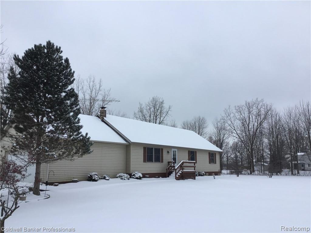 12075 Bryce Road Emmett, MI 48022 - Photo 1 of 44 IMG_4330.JPG