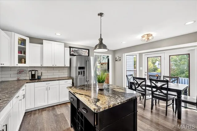 $649,900 | 9381 East Vista Drive, Hillsboro, MO 63050