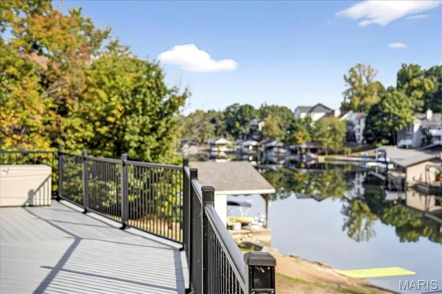 $649,900 | 9381 East Vista Drive, Hillsboro, MO 63050