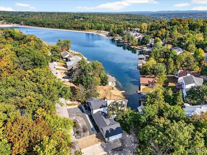 $649,900 | 9381 East Vista Drive, Hillsboro, MO 63050