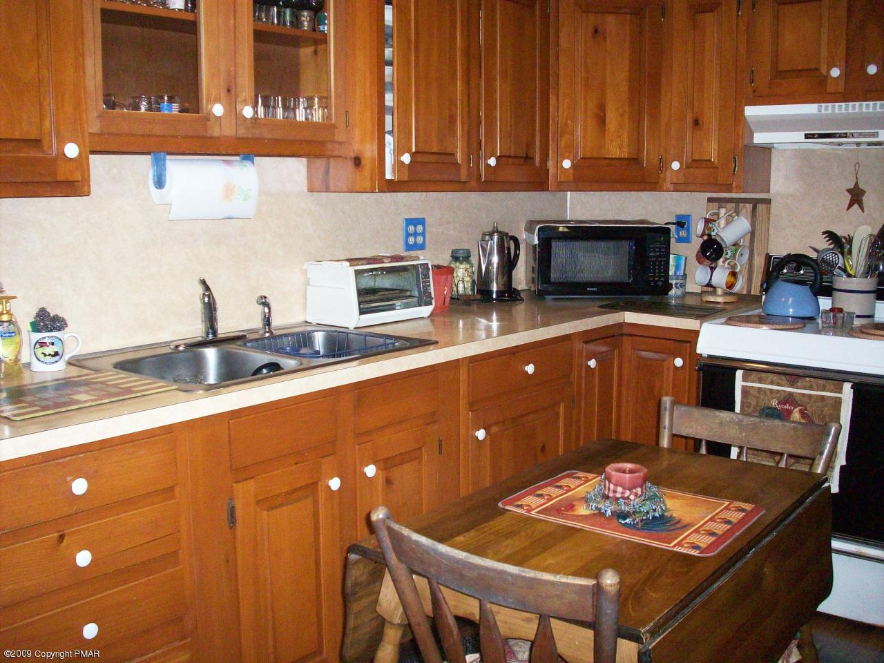 Woods Road Palmerton, PA 18071 - Photo 7 of 11 kitchen 2