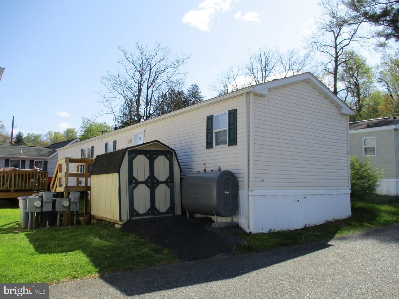 3900 Mount Road, Unit 7 Aston, PA 19014 - Photo 2 of 3 rear