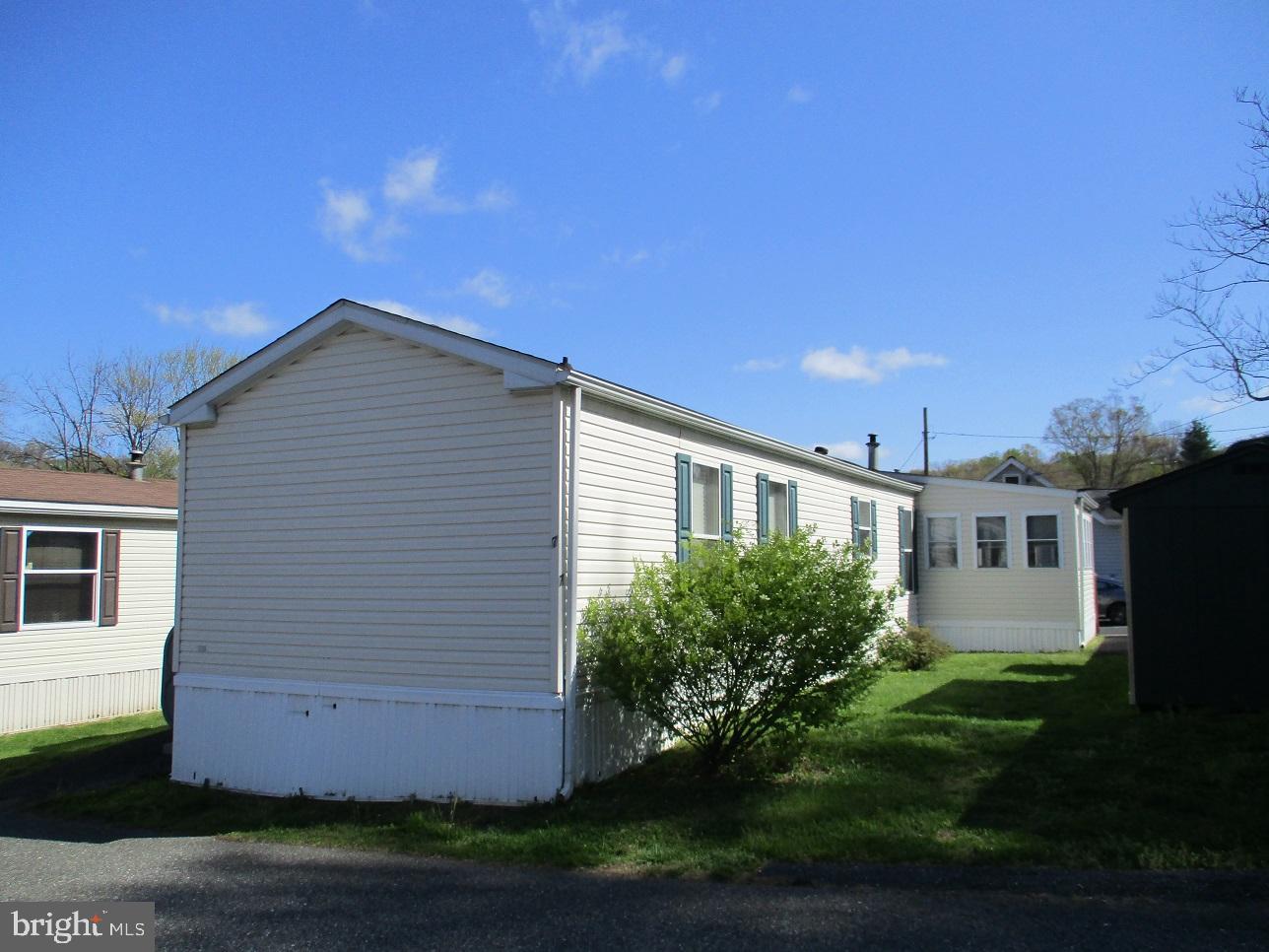 3900 Mount Road, Unit 7 Aston, PA 19014 - Photo 3 of 3 side