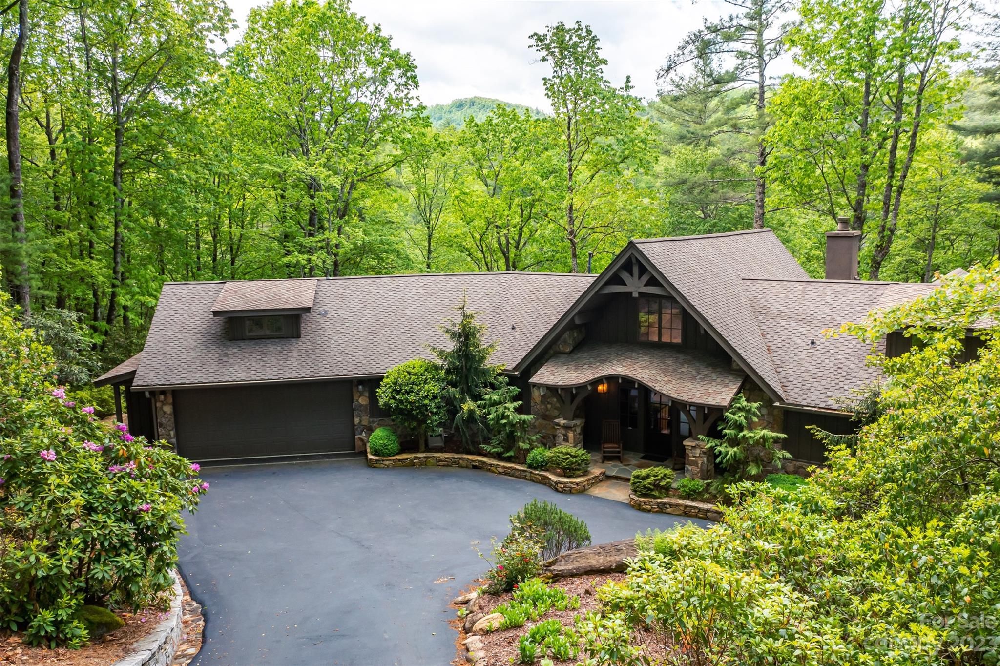 196 The Rapids Sapphire, NC 28774 - Photo 1 of 48 Gallery Image 1
