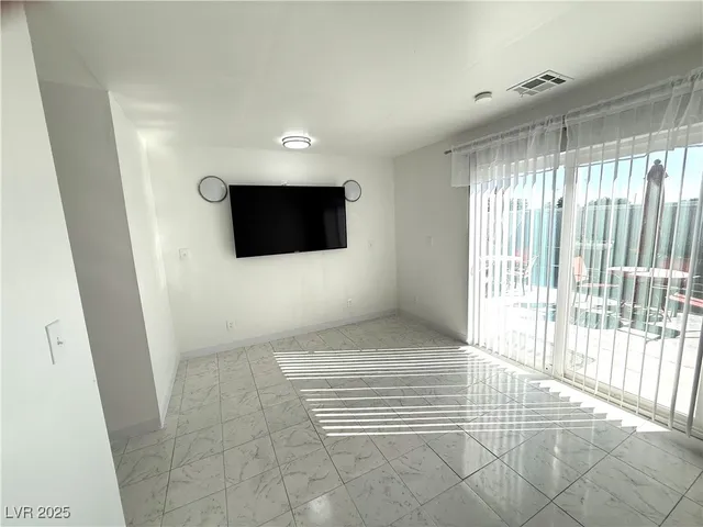 $1,785 | 3924 Mount Charleston Drive, Pahrump, NV 89048