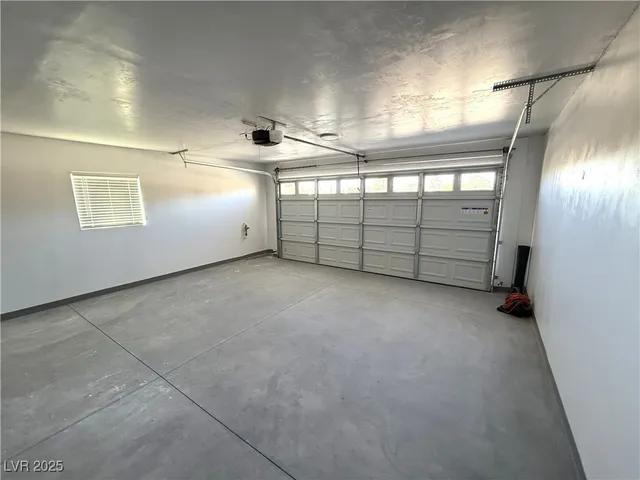 $1,785 | 3924 Mount Charleston Drive, Pahrump, NV 89048