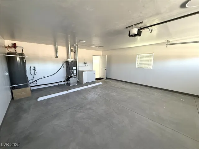$1,785 | 3924 Mount Charleston Drive, Pahrump, NV 89048