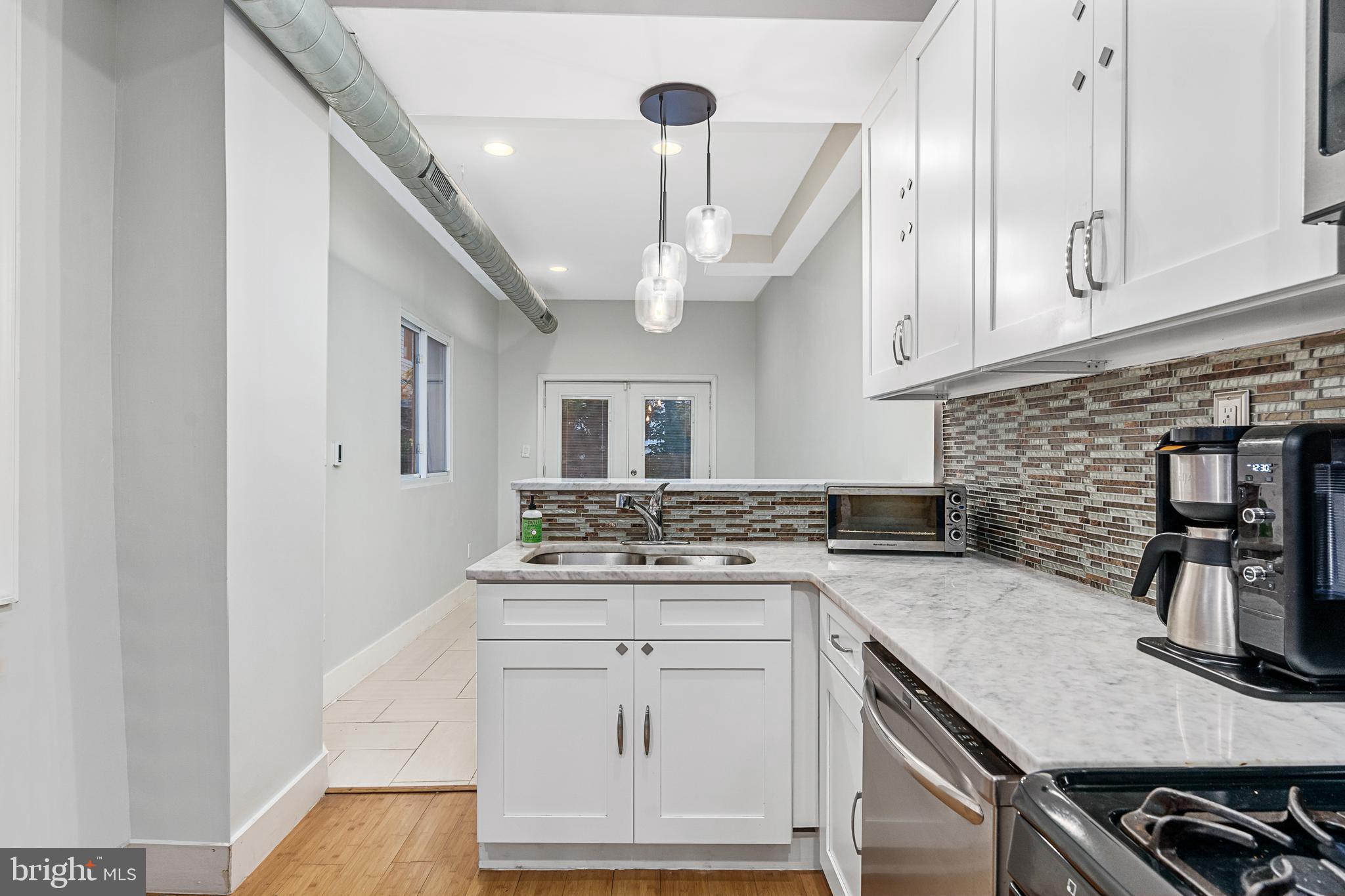 457 Moyer Street Philadelphia, PA 19125 - Photo 8 of 25