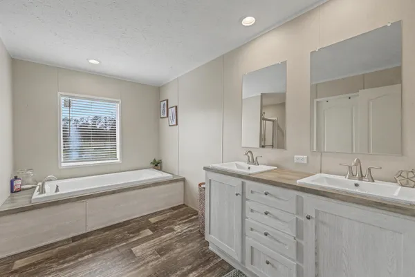 $305,000 | 964 Tiger Loop, St. Stephen, SC 29479