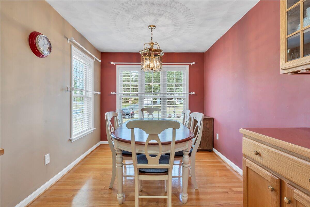 201 Eagle Ridge Roanoke, VA 24012 - Photo 15 of 52 15-MIB05412
