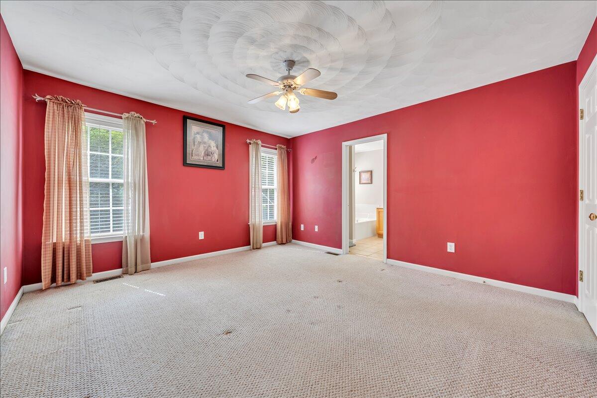 201 Eagle Ridge Roanoke, VA 24012 - Photo 19 of 52 19-MIB05433