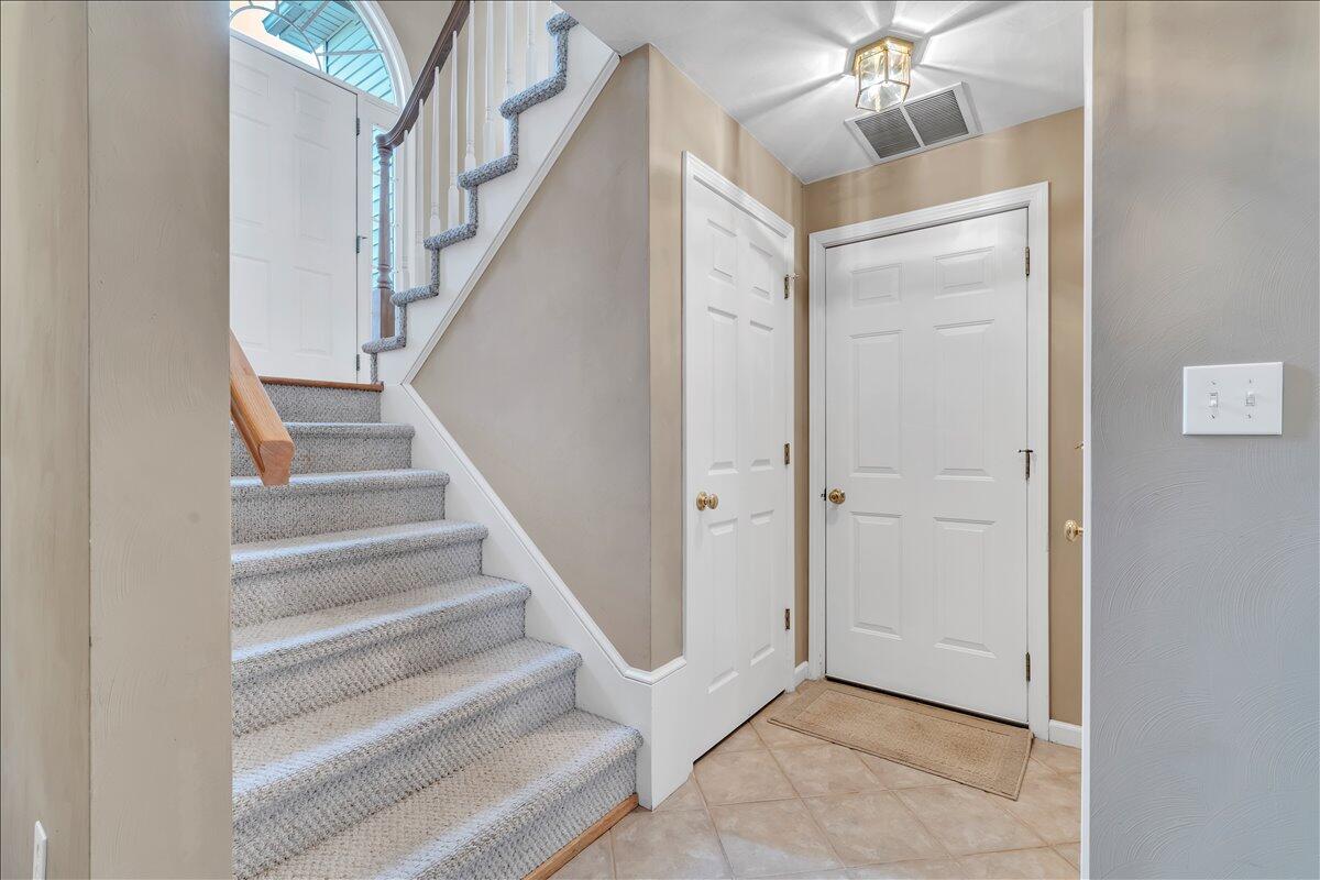 201 Eagle Ridge Roanoke, VA 24012 - Photo 29 of 52 29-MIB05472