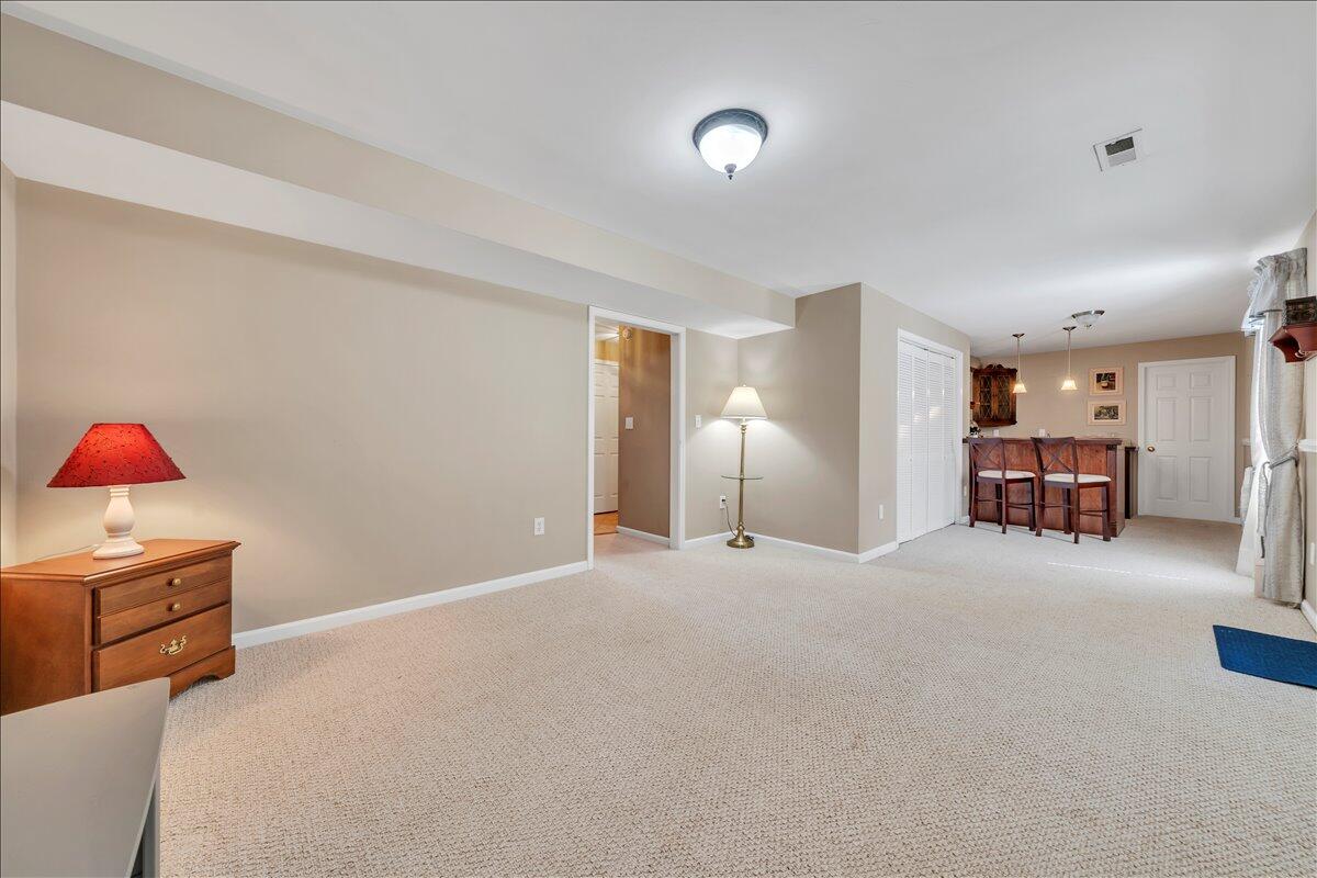 201 Eagle Ridge Roanoke, VA 24012 - Photo 34 of 52 34-MIB05493