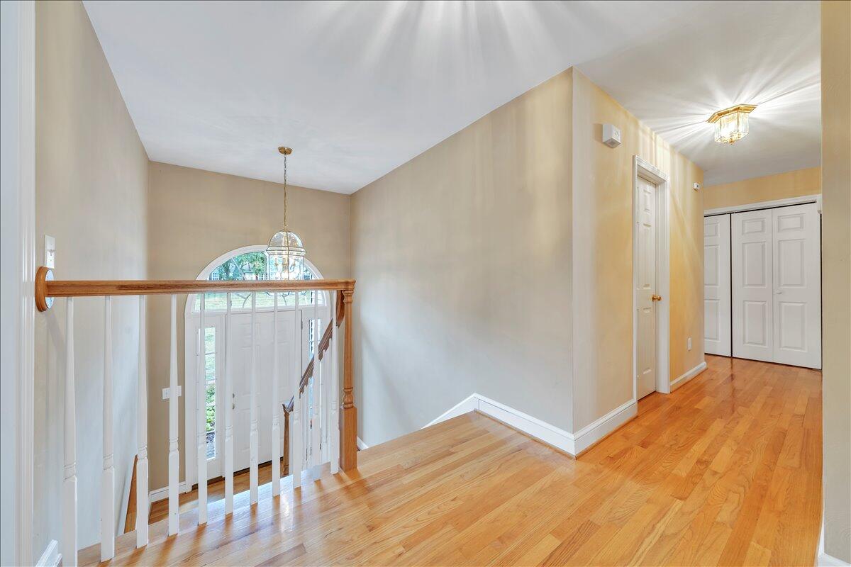 201 Eagle Ridge Roanoke, VA 24012 - Photo 6 of 52 06-MIB05373