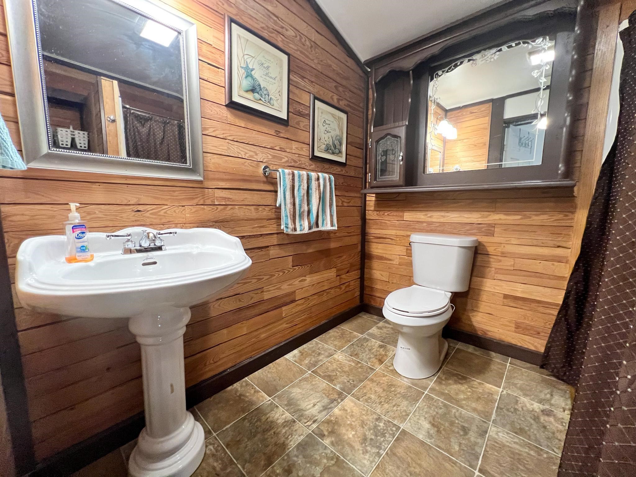 191 East Center Street Perry, FL 32348 - Photo 11 of 29 Gallery Image 11
