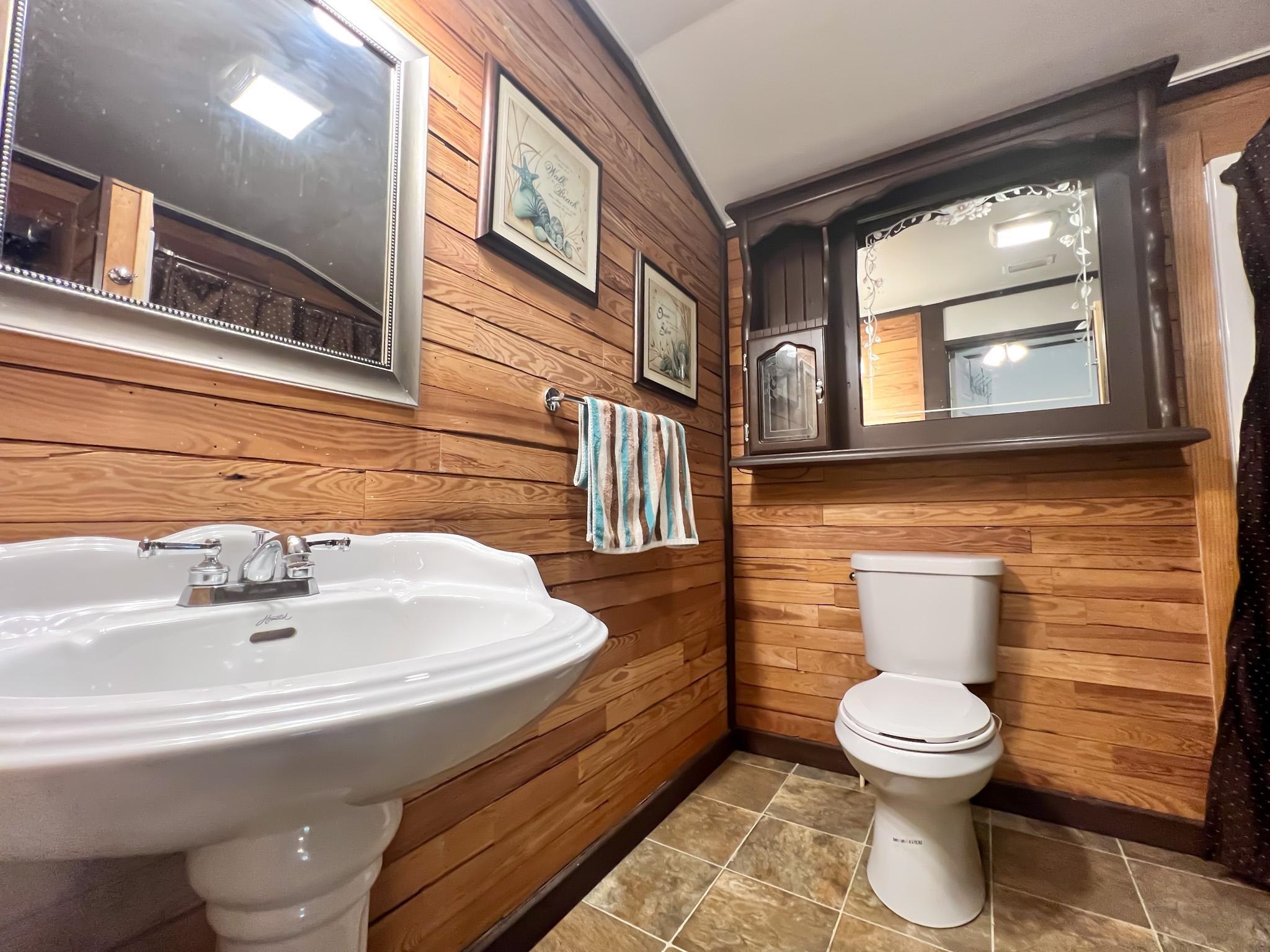 191 East Center Street Perry, FL 32348 - Photo 12 of 29 Gallery Image 12