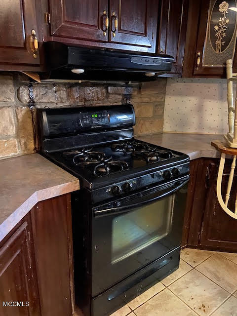 9321 Jim Ramsay Road Vancleave, MS 39565 - Photo 4 of 17 stove