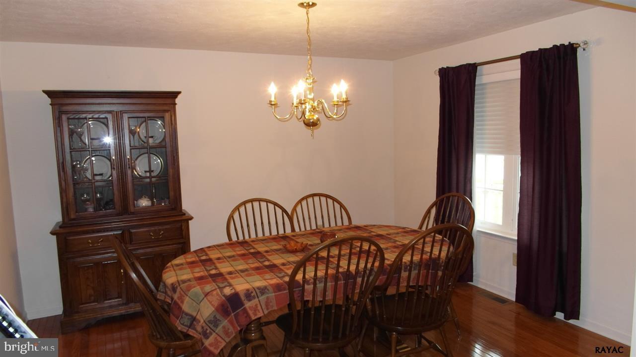 5 Bugle Call Path Gettysburg, PA 17325 - Photo 11 of 29 Gallery Image 11