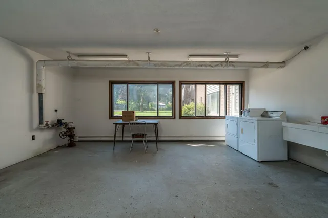 $799,900 | 3200 Maple Avenue, Slayton, MN 56172