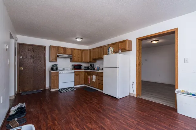 $799,900 | 3200 Maple Avenue, Slayton, MN 56172