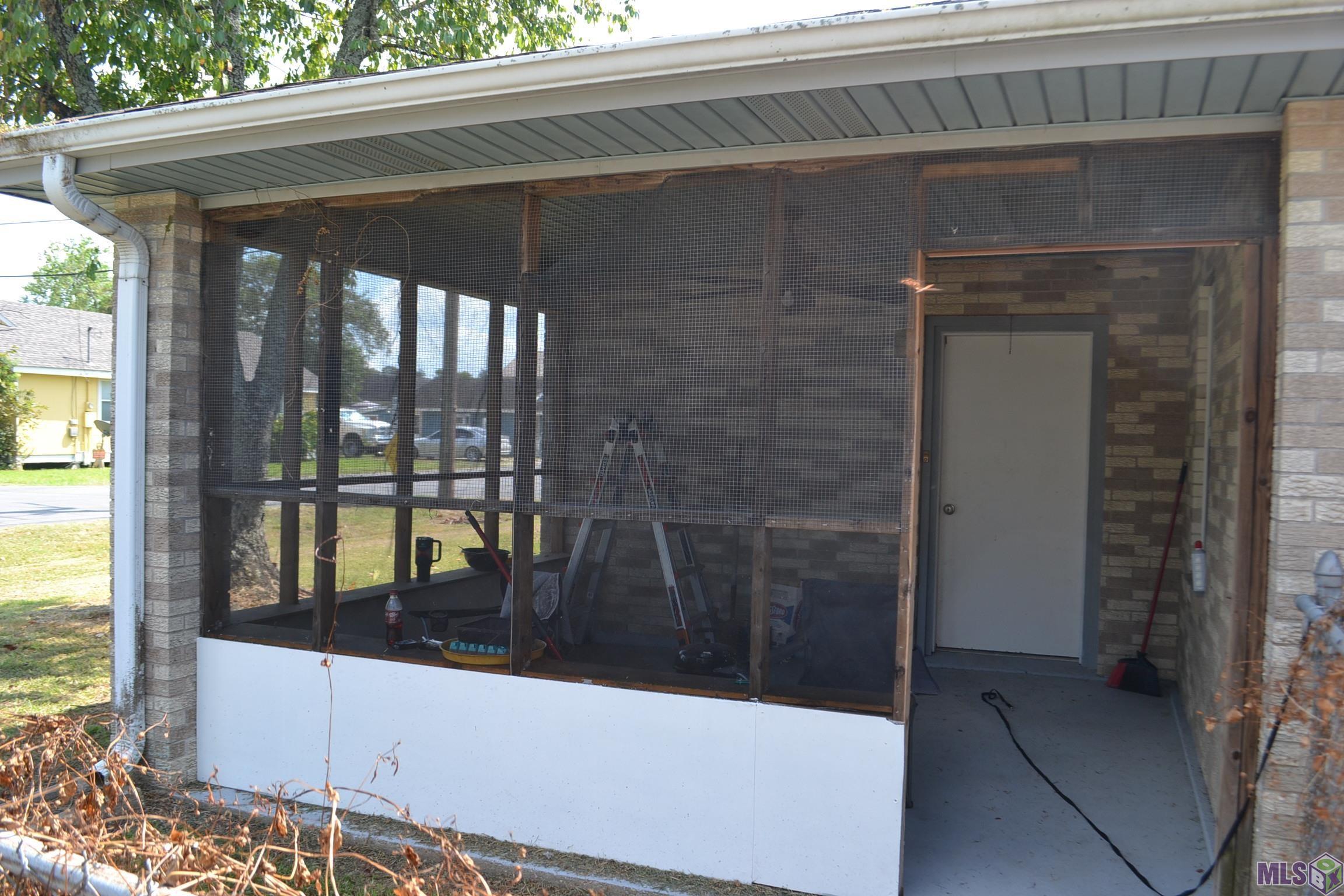 702 Coulon Road Thibodaux, LA 70301 - Photo 8 of 36 Gallery Image 8
