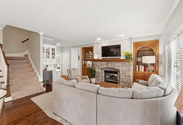 $850,000 | 14009 Lucille Street, Overland Park, KS 66221