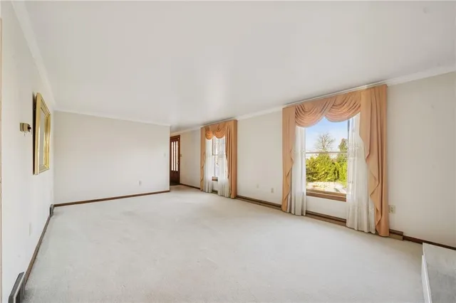 $389,900 | 710 Florida Avenue, Jeannette, PA 15644