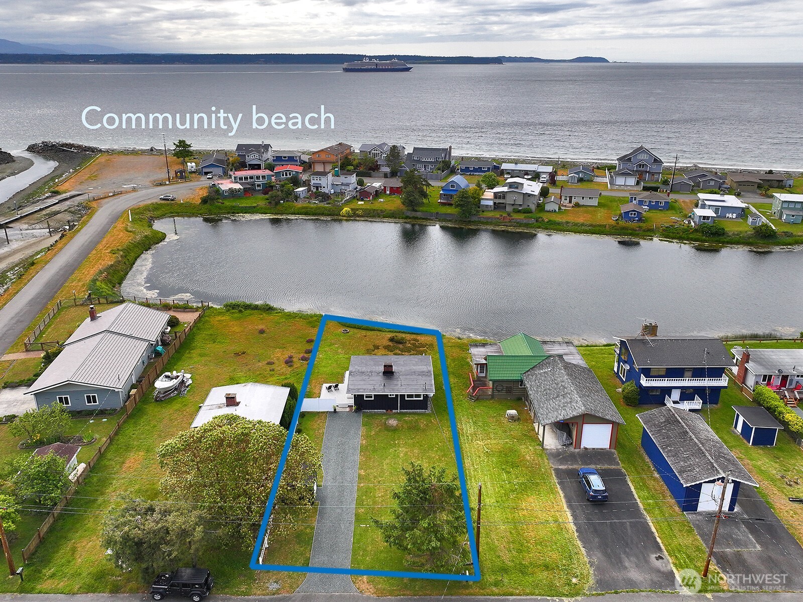 3596 Shell Street Greenbank, WA 98253 - Photo 24 of 40 Gallery Image 24