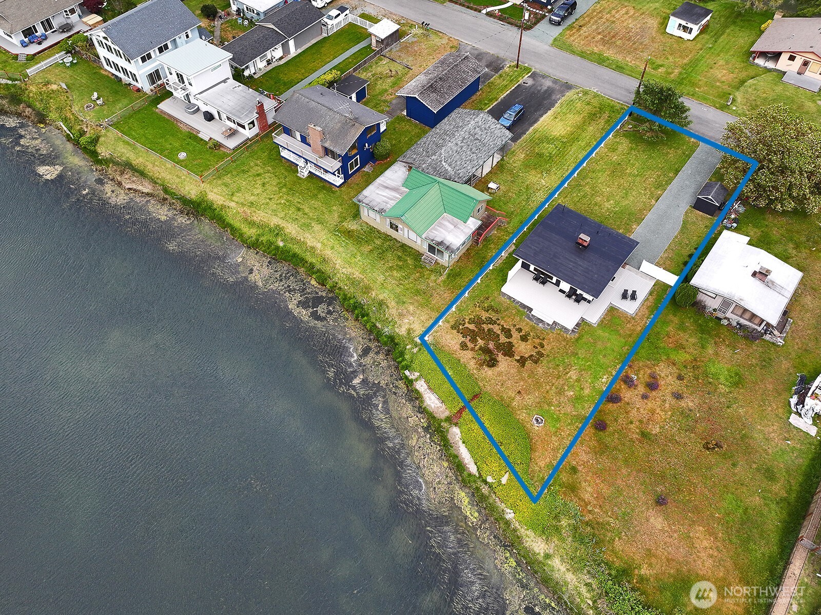 3596 Shell Street Greenbank, WA 98253 - Photo 32 of 40 Gallery Image 32