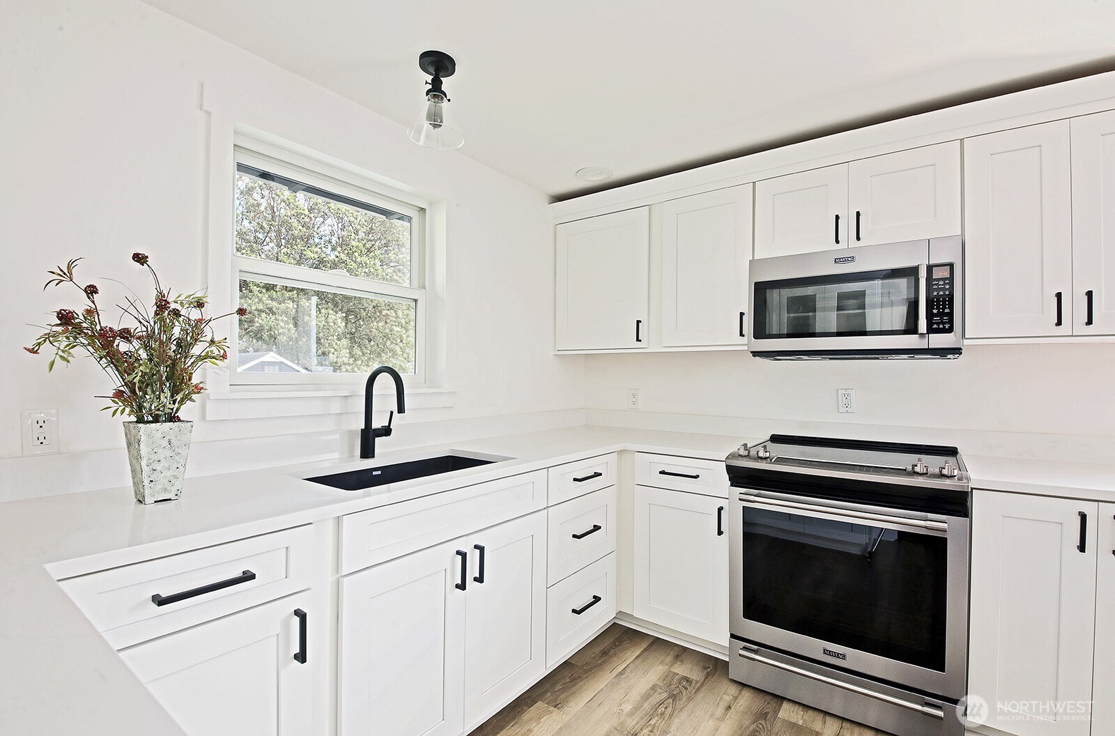 3596 Shell Street Greenbank, WA 98253 - Photo 8 of 40 Gallery Image 8