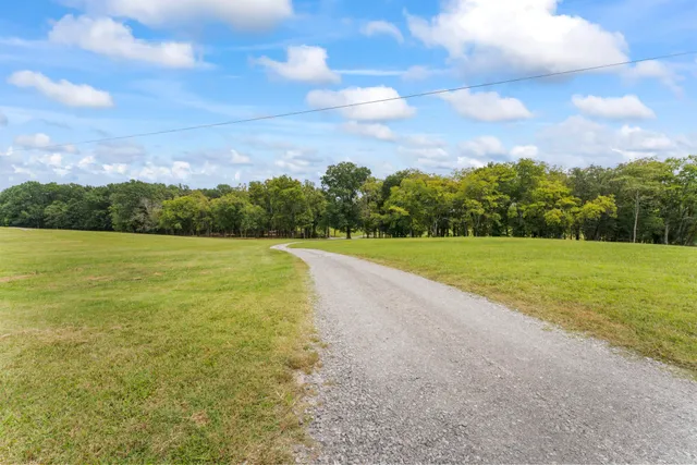 $1,350,000 | 120 Wartrace Creek Road, Wartrace, TN 37183