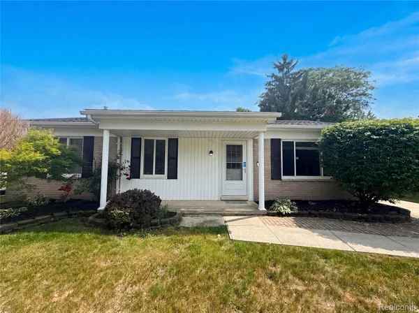 $359,000 | 42195 Fairview Drive, Canton, MI 48187