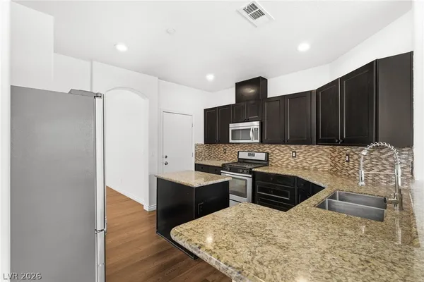 $2,800 | 1148 Pine Cove Court, Henderson, NV 89011