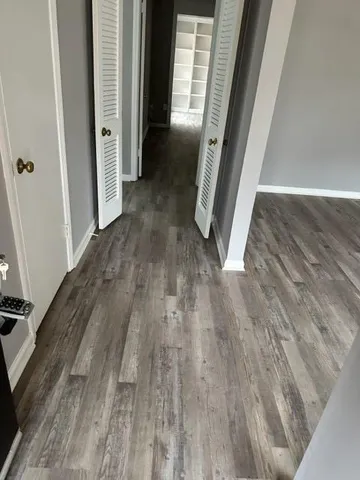 wooden floor in a gallery