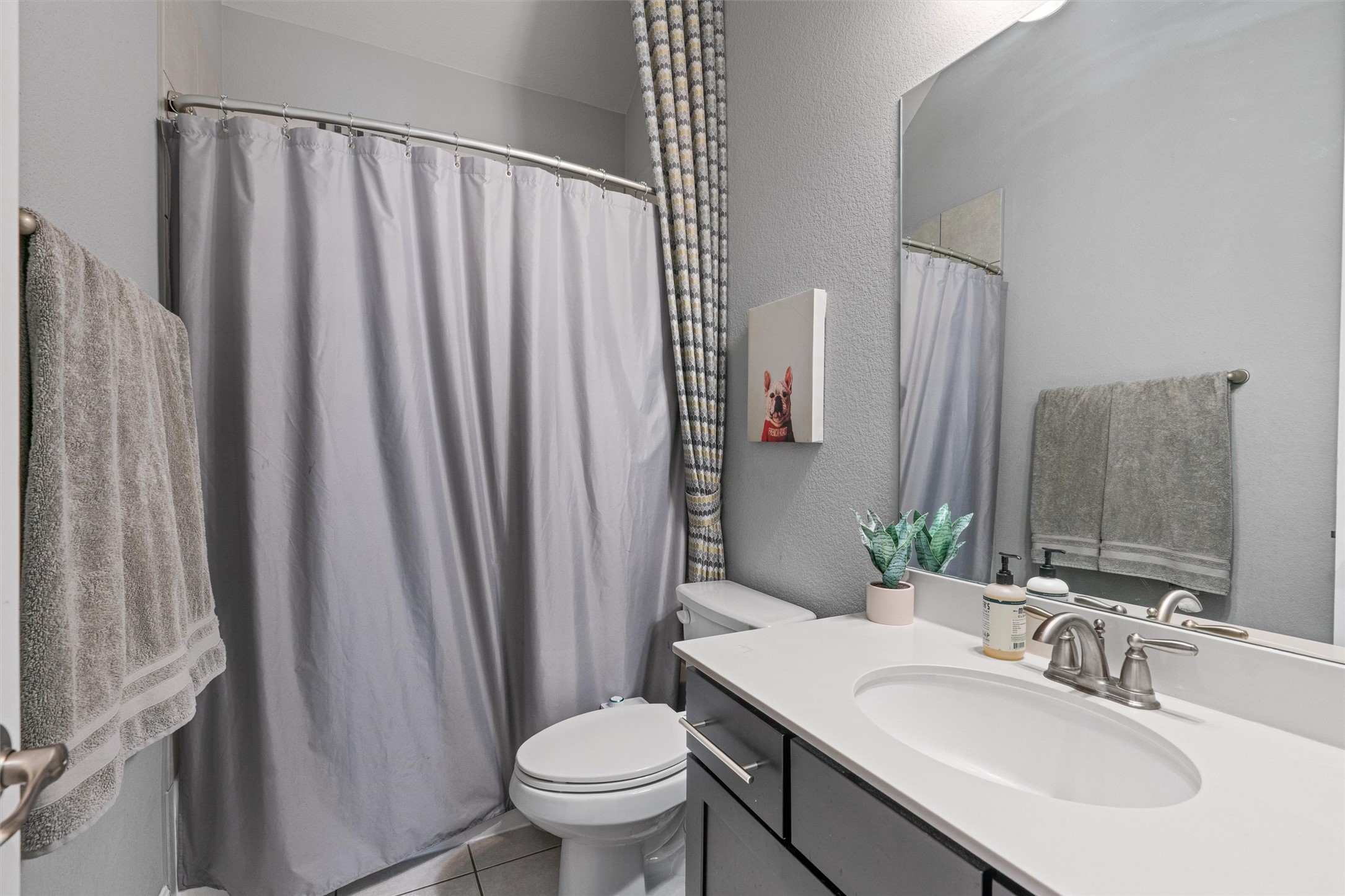 3704 Gildas Path Pflugerville, TX 78660 - Photo 17 of 31 Hall bathroom
