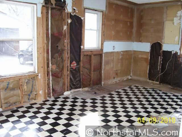 406 Dayton Road Champlin, MN 55316 - Photo 4 of 10 Gallery Image 4