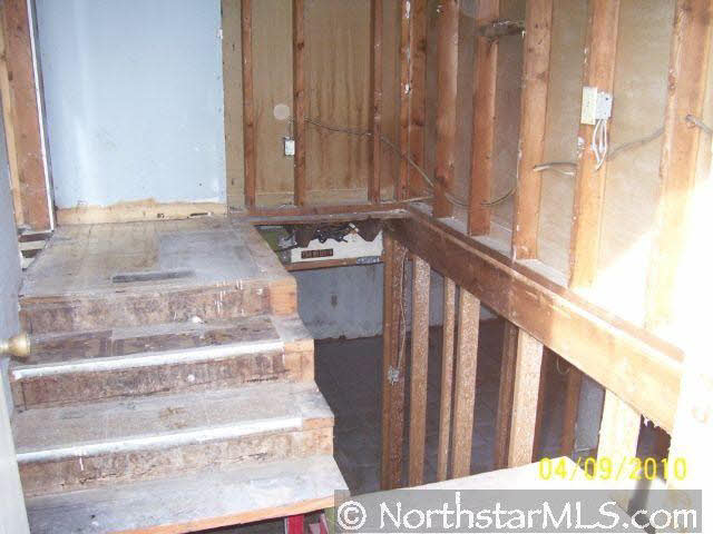 406 Dayton Road Champlin, MN 55316 - Photo 6 of 10 Gallery Image 6