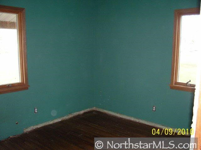 406 Dayton Road Champlin, MN 55316 - Photo 8 of 10 Gallery Image 8