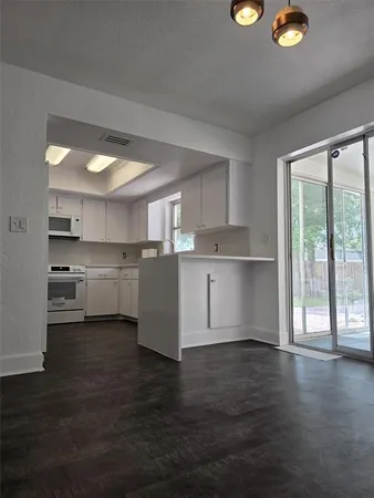 $4,500 | 5210 Doctor Martin Luther King Junior Street North, St. Petersburg, FL 33703