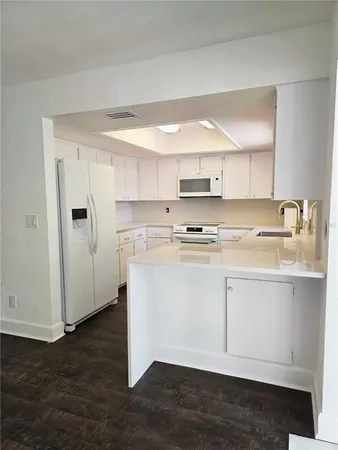 $4,500 | 5210 Doctor Martin Luther King Junior Street North, St. Petersburg, FL 33703