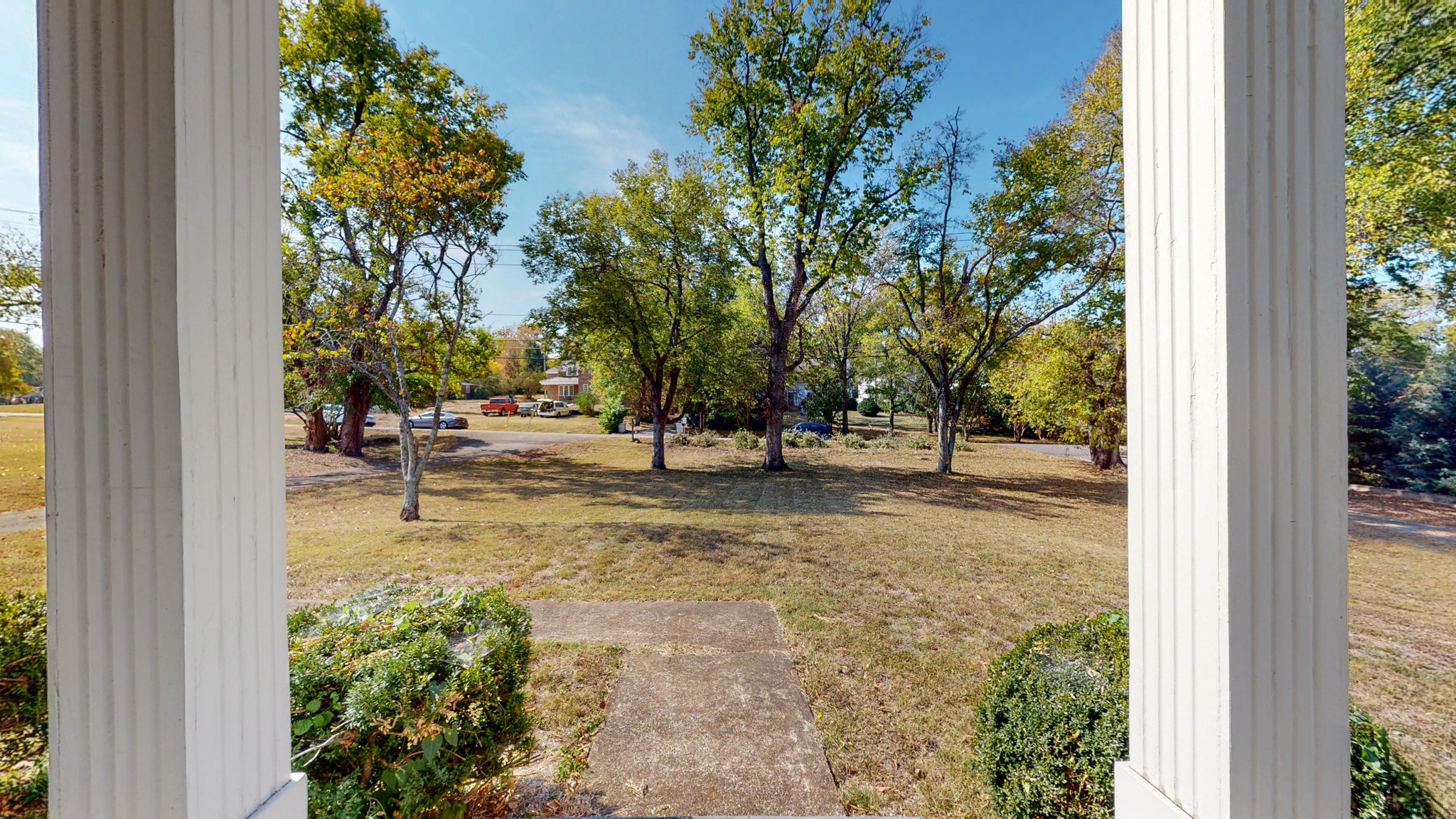 774 Elysian Fields Road Nashville, TN 37204 - Photo 13 of 43 a view of a yard with plants and trees