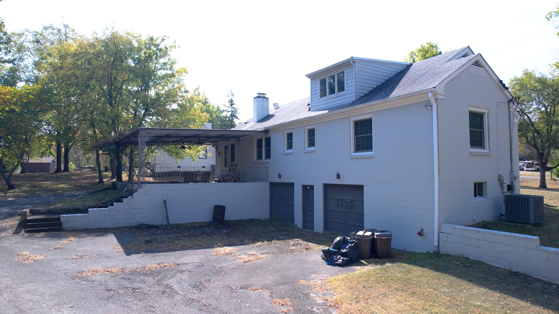 774 Elysian Fields Road Nashville, TN 37204 - Photo 31 of 43 a view of a house with backyard and sitting area