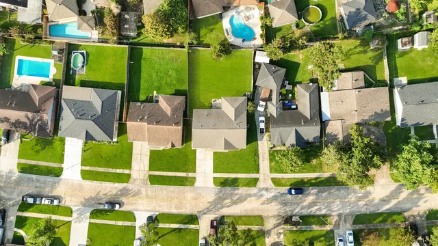 a view of an chairs and tables in the patio