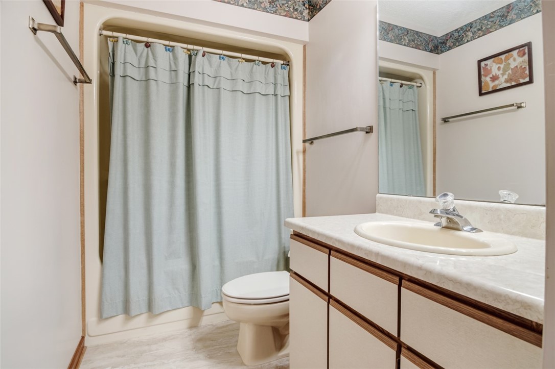 508 Inlet Drive Seneca, SC 29672 - Photo 16 of 50 Gallery Image 16