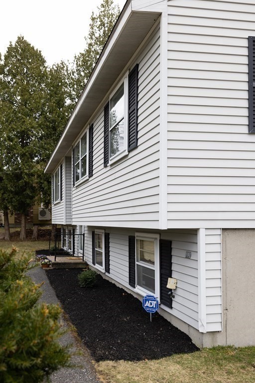 62 Lancaster Road Clinton, MA 01510 - Photo 31 of 37