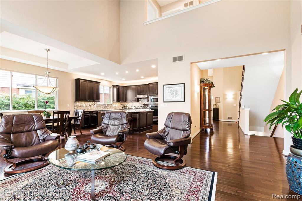 3763 Windingbrook Circle, Unit 35 Rochester Hills, MI 48309 - Photo 21 of 44